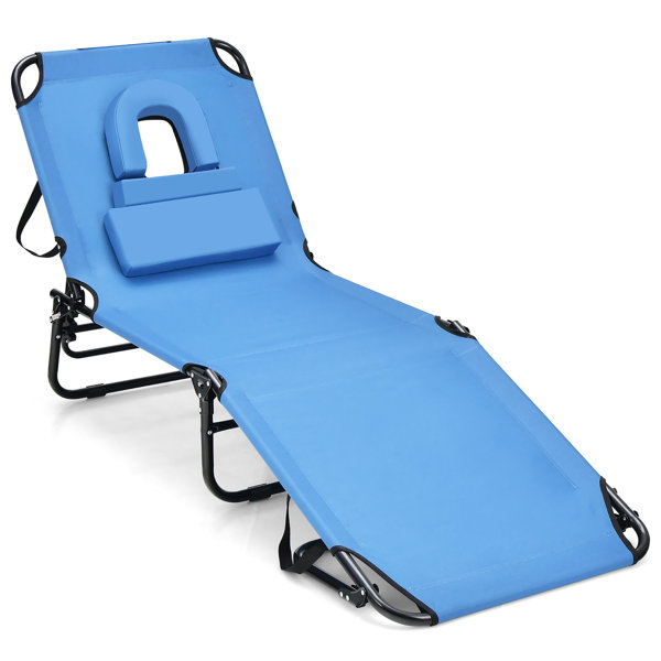 Lounge chair with online face hole